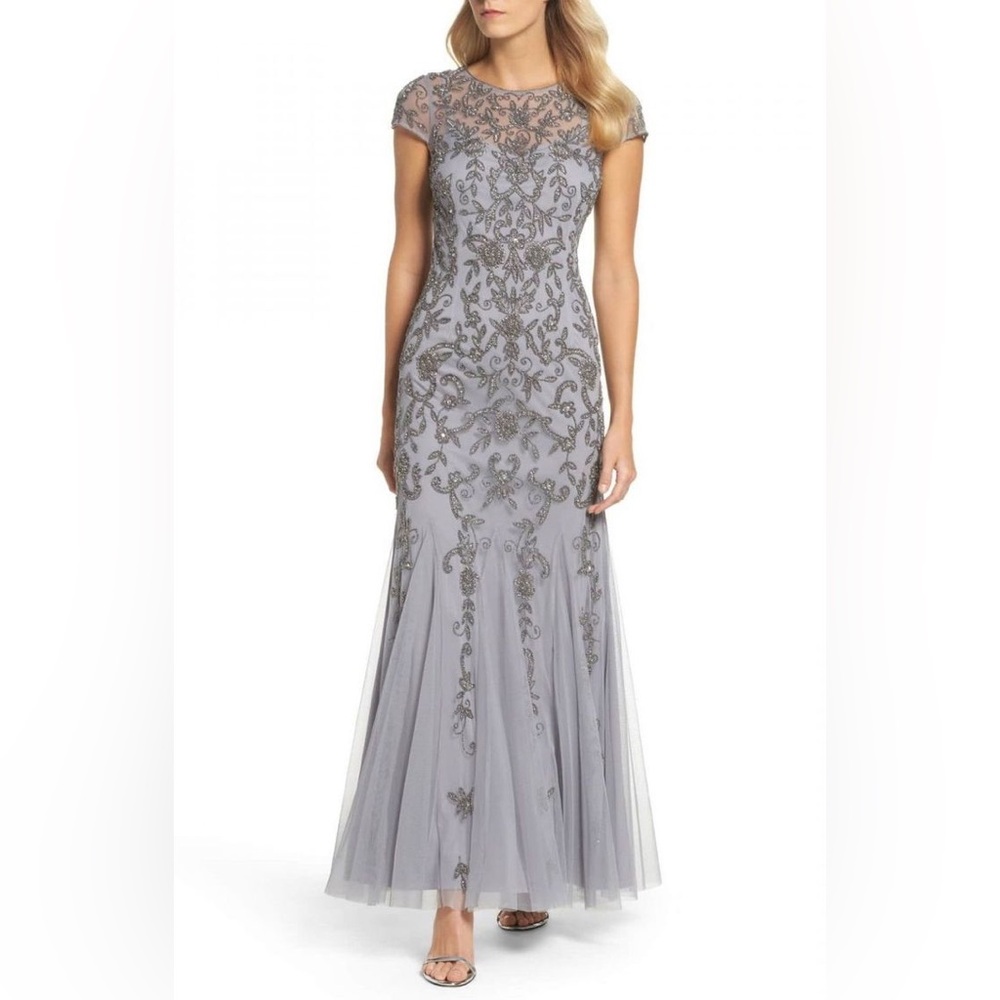 Adrianna Papell Beaded Godet Trumpet Gown in Silver/Grey [Size 2]
